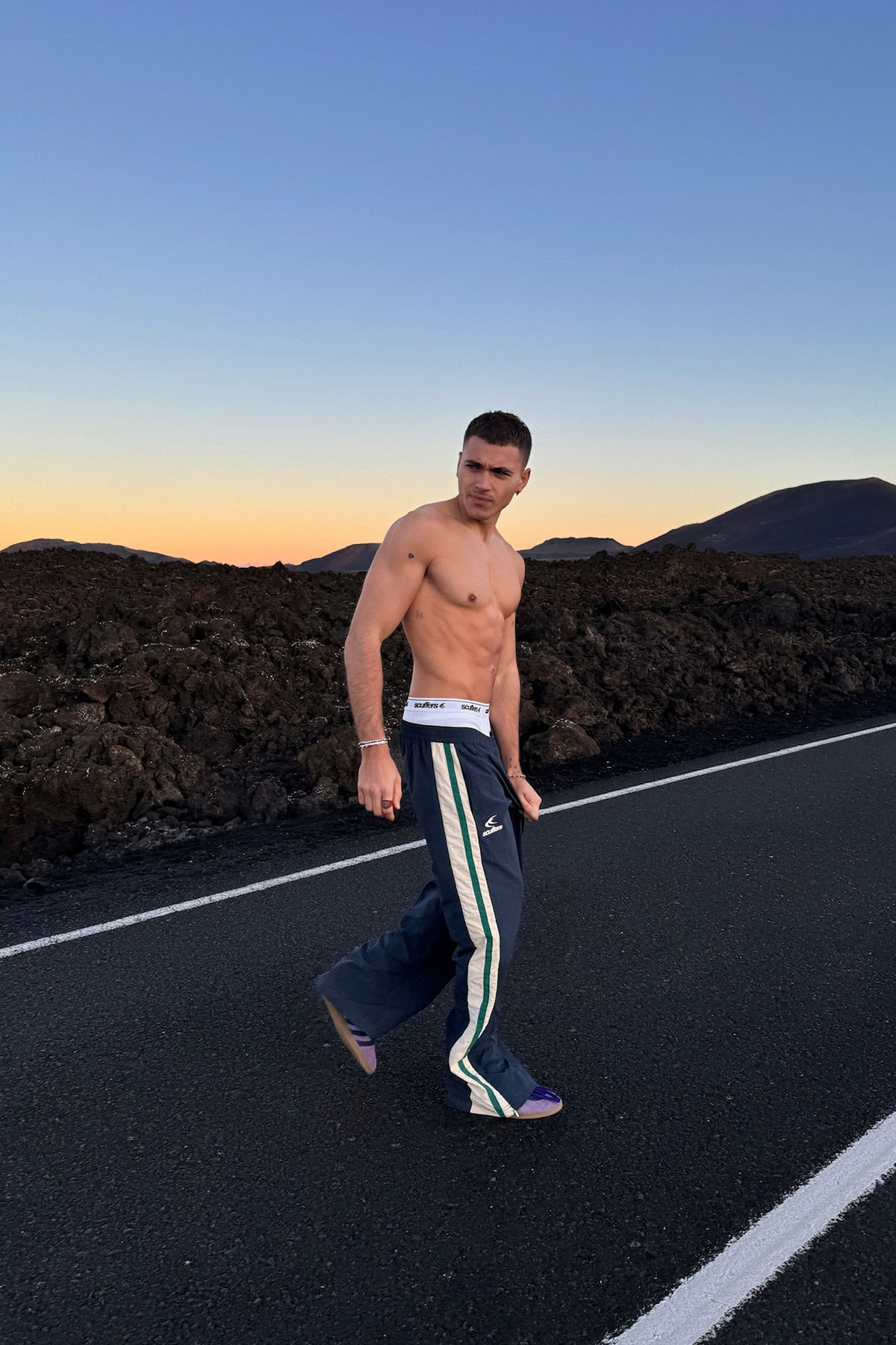 Pantalon Sport Tech bleu marine et vert