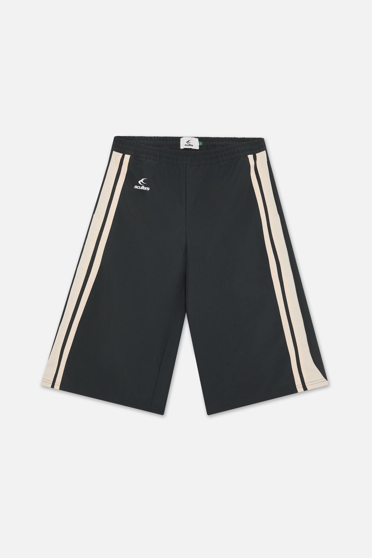 Short en jean noir technique