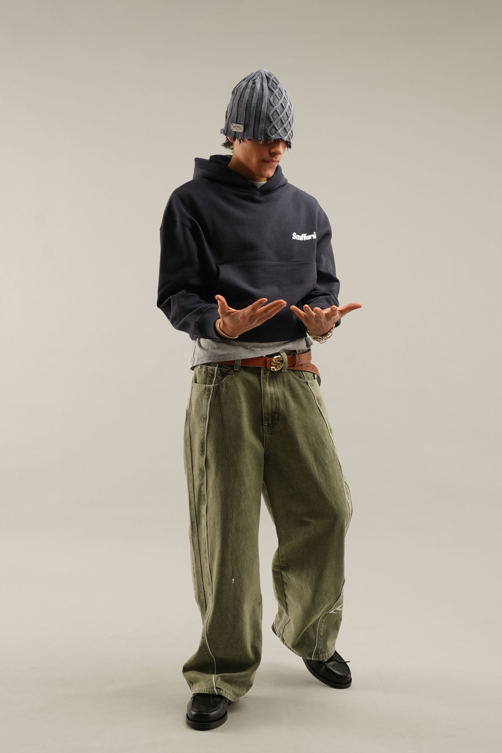 Sweat à capuche foncé à ceinture