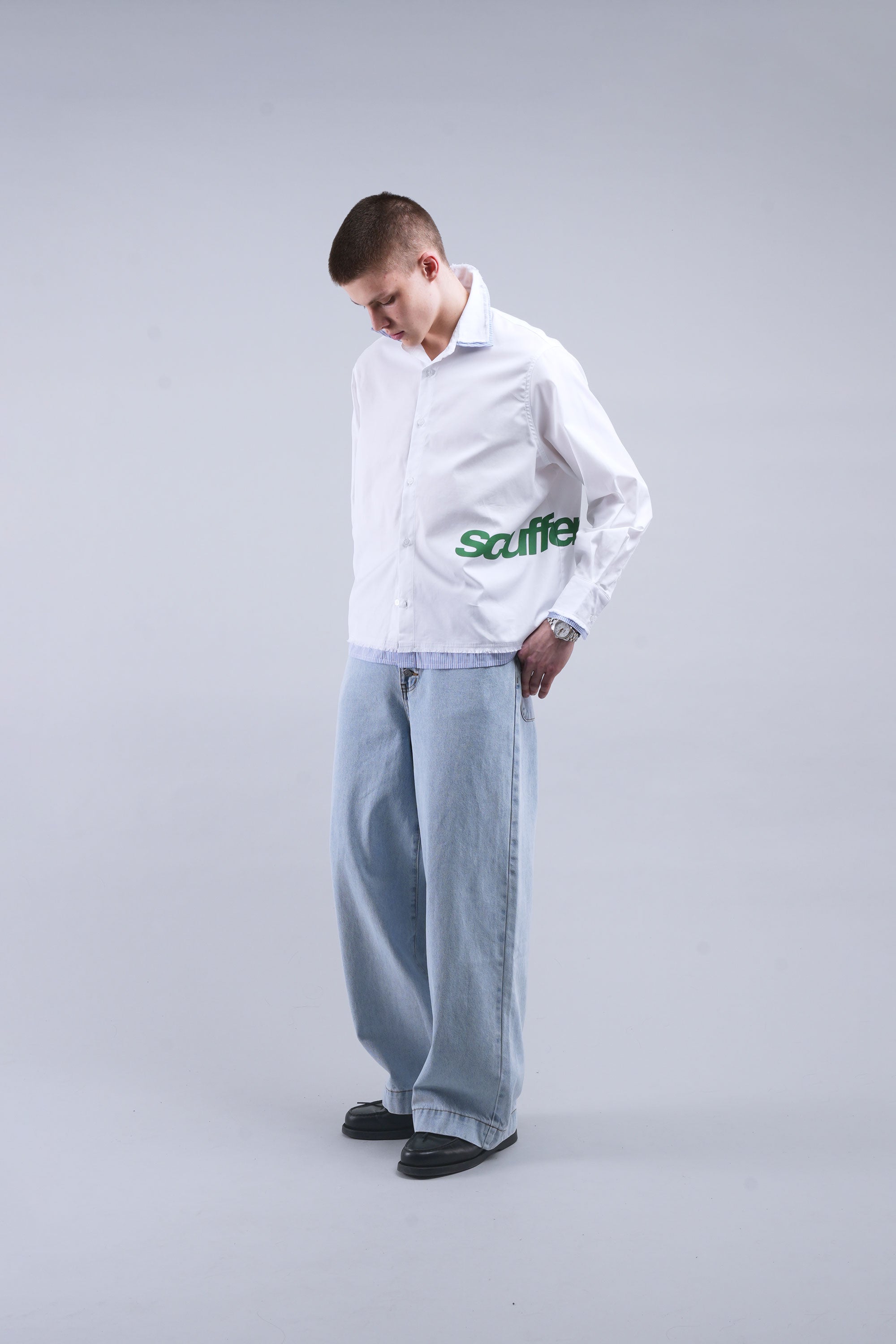 Chemise blanche cassée