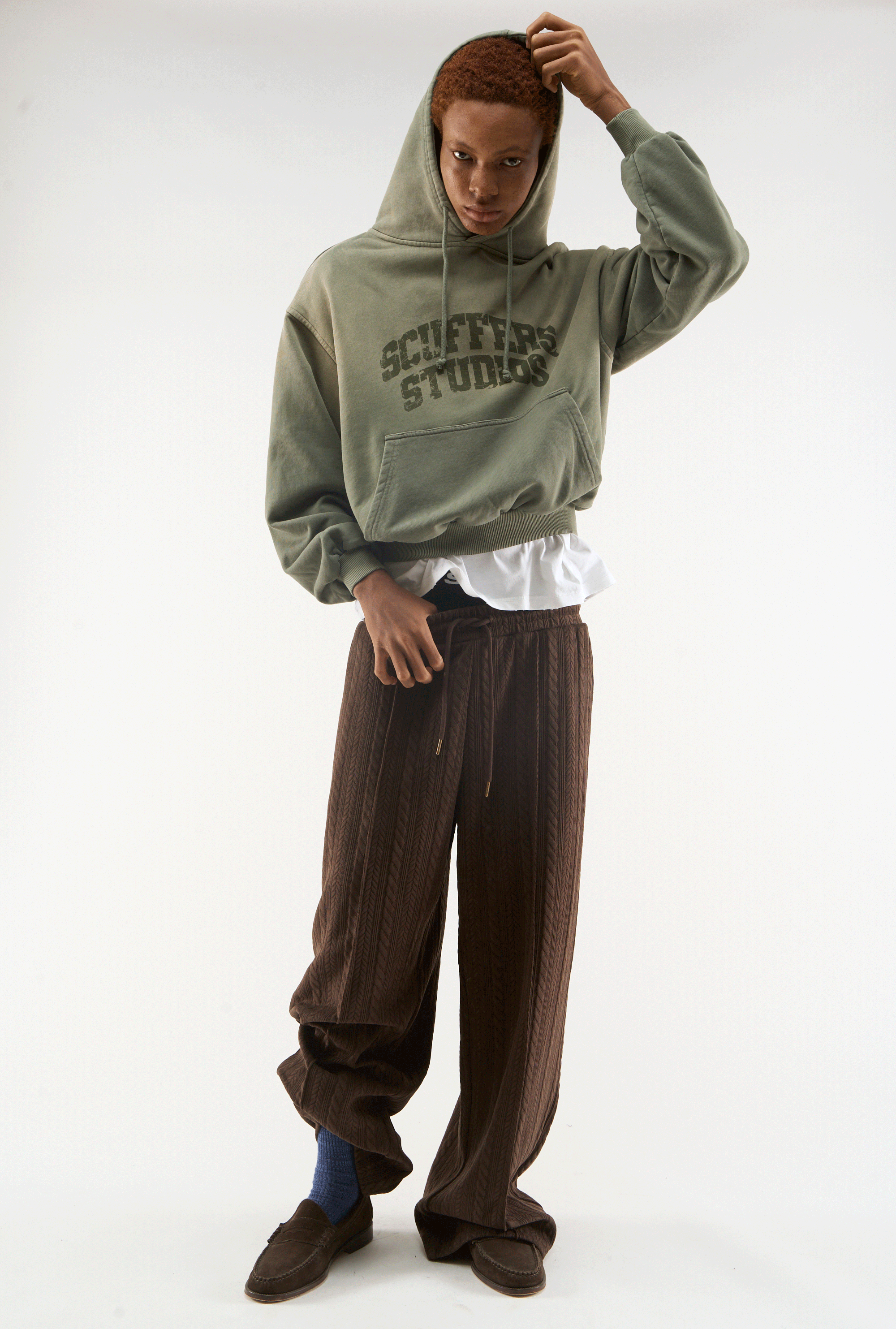 Sweat à capuche vert casier