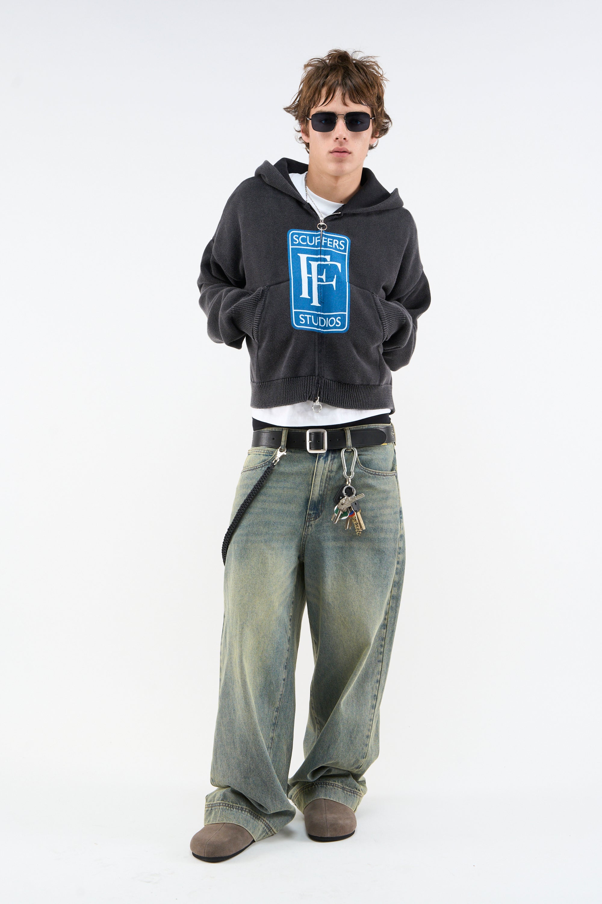 Fermeture éclair en maille foncée Rolly