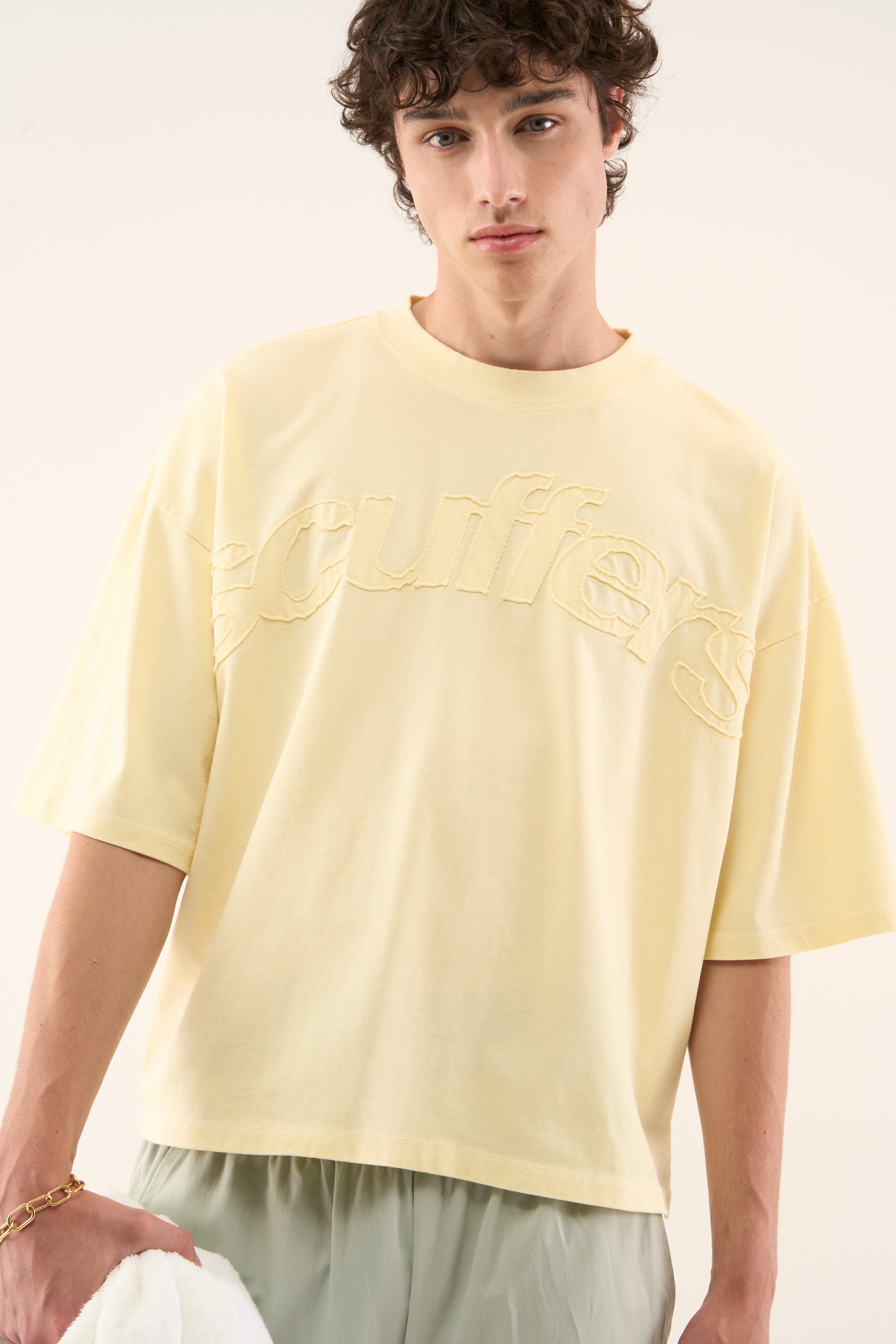 T-shirt jaune brut