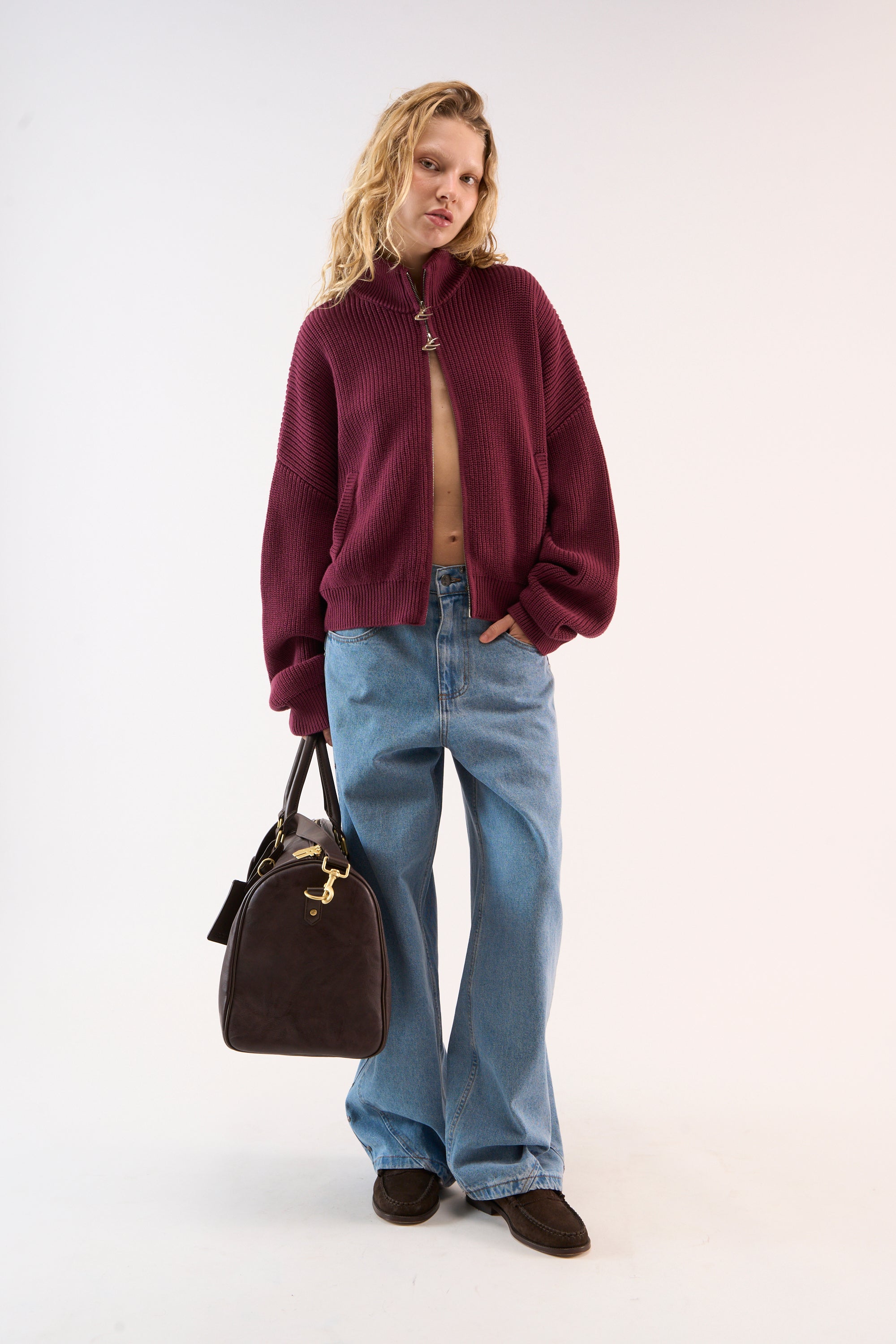 Fermeture éclair en maille bordeaux Delore