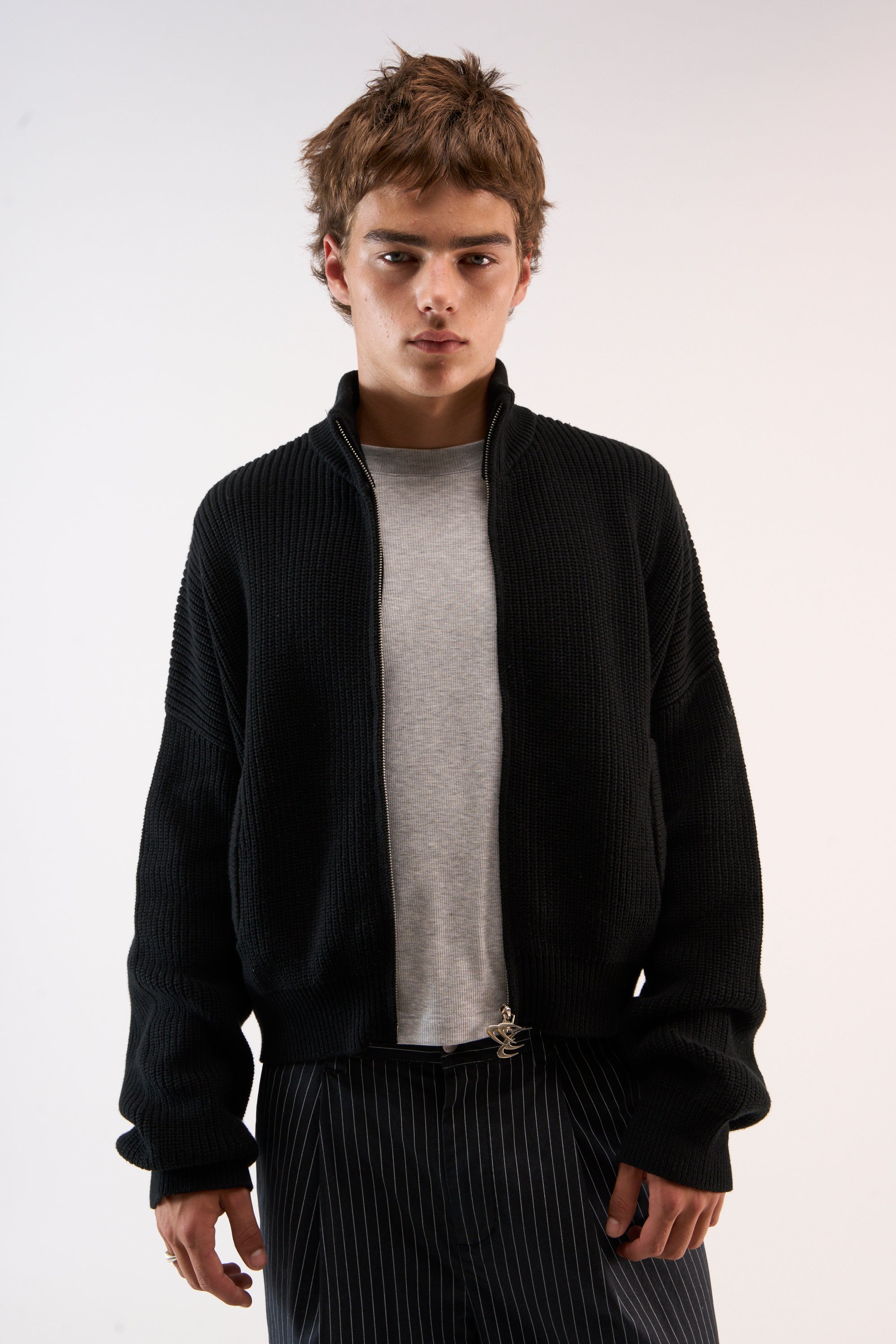 Fermeture éclair en maille noire Delore