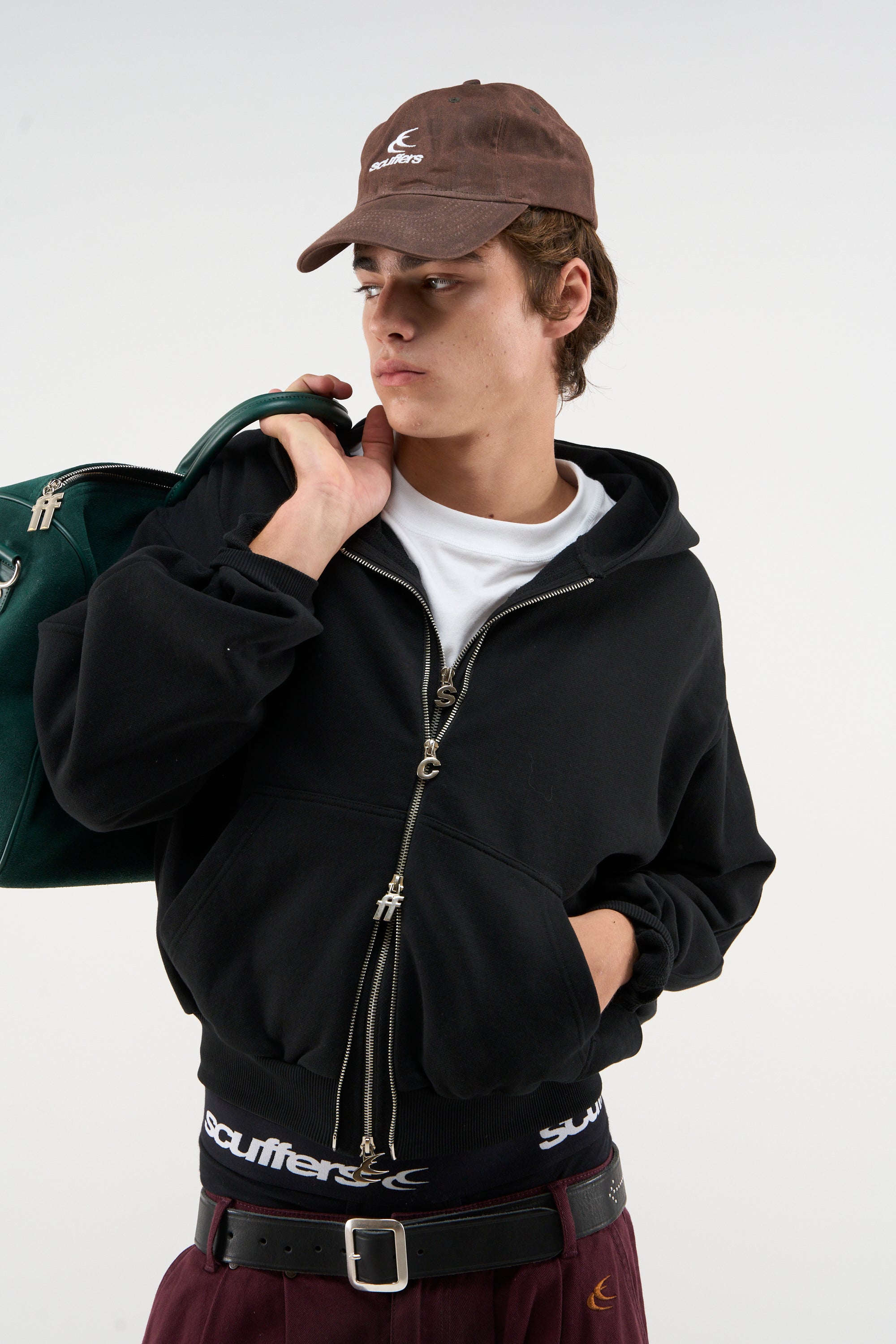 Casquette marron cirée classique