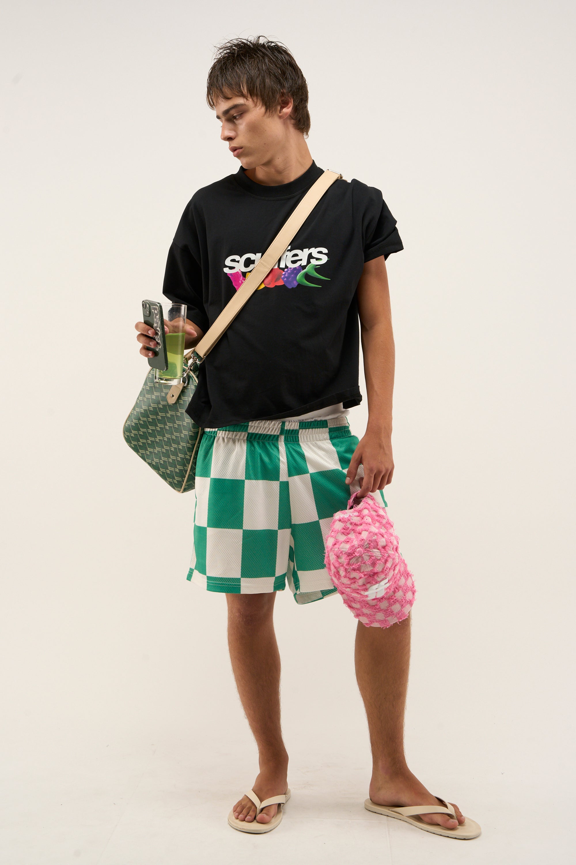 T-shirt noir à motif gommeux