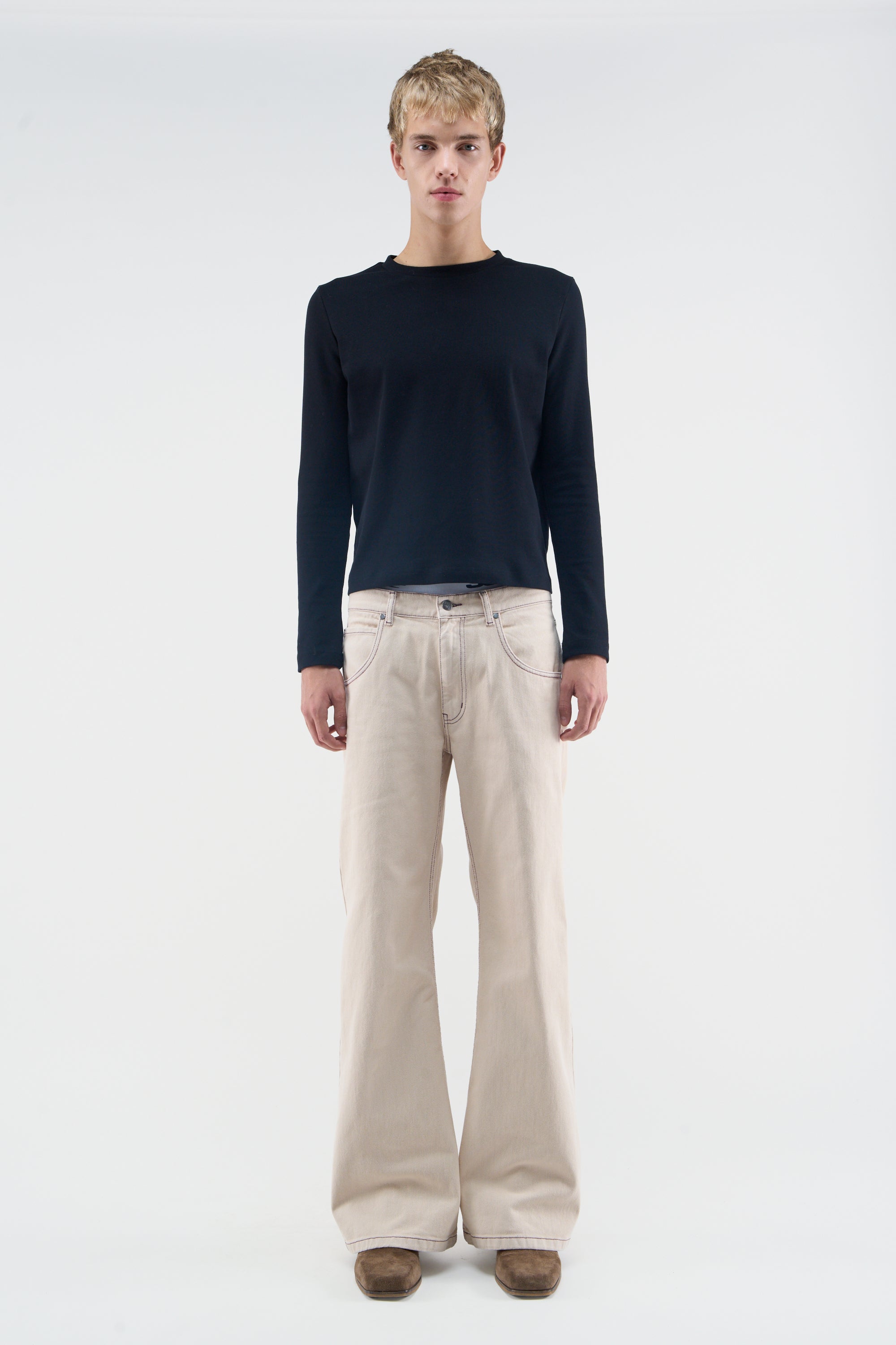 Nouveau pantalon évasé écru