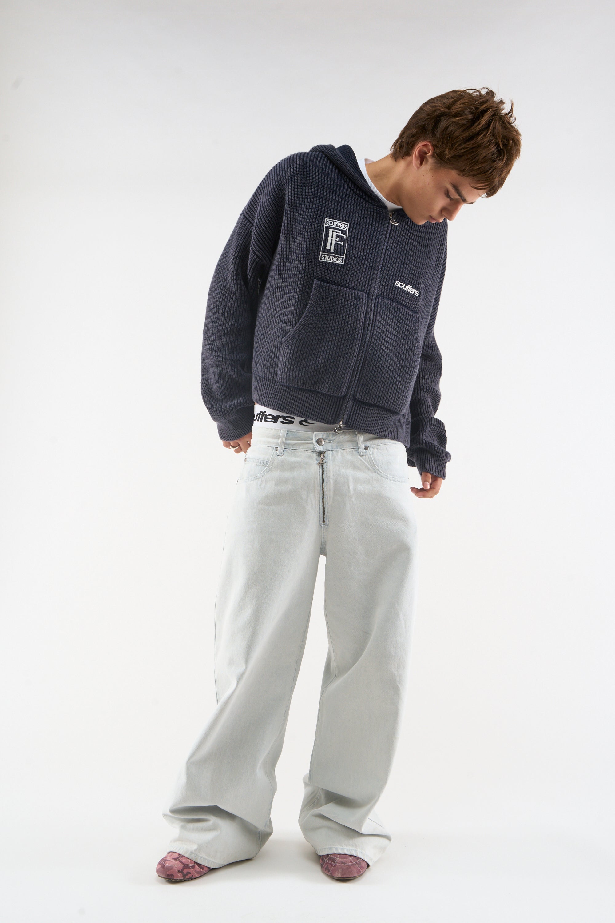 Fermeture éclair en maille foncée Signal