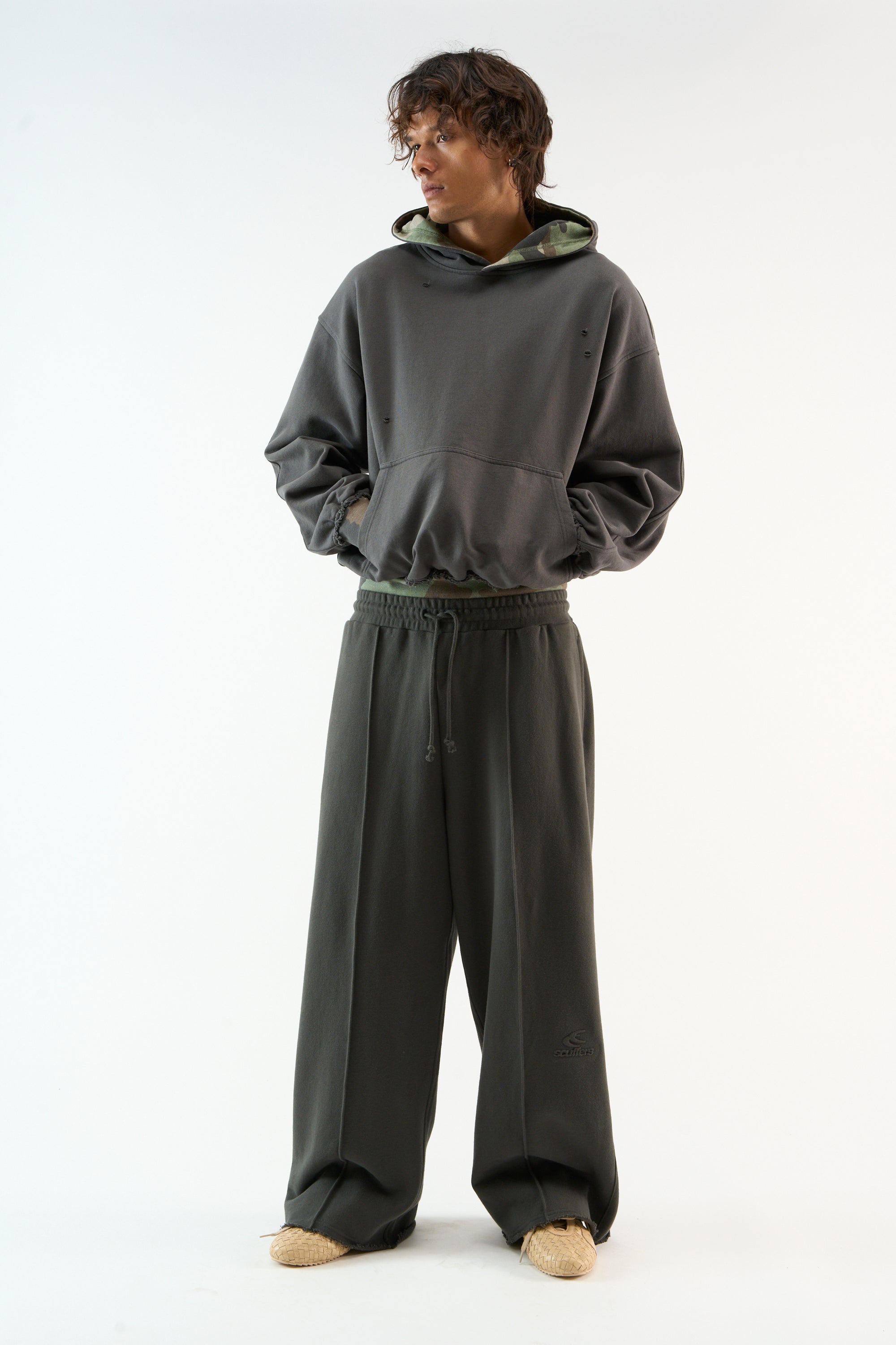 Sweat à capuche Cameo Dark