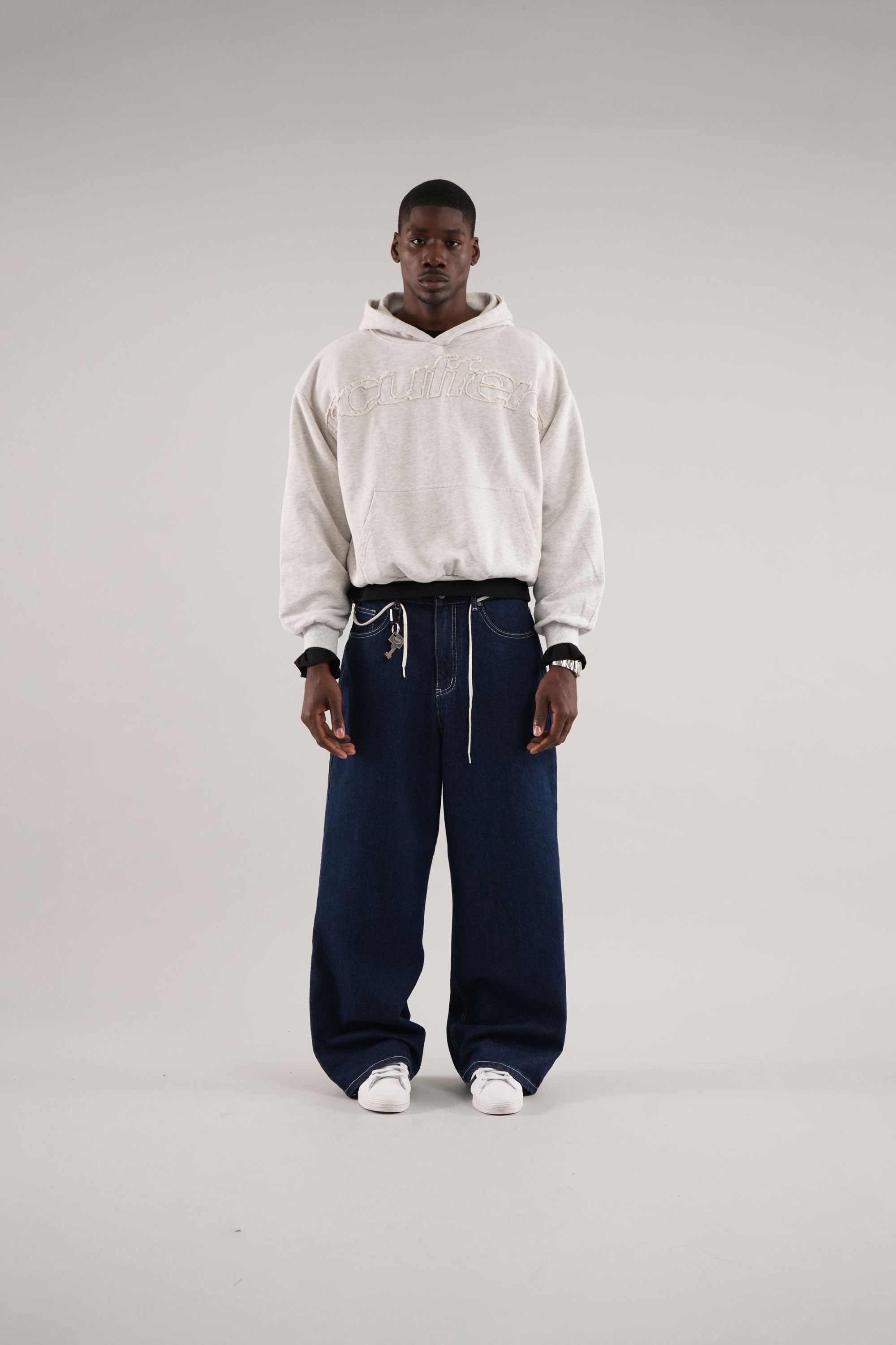 Sweat à capuche gris clair brut