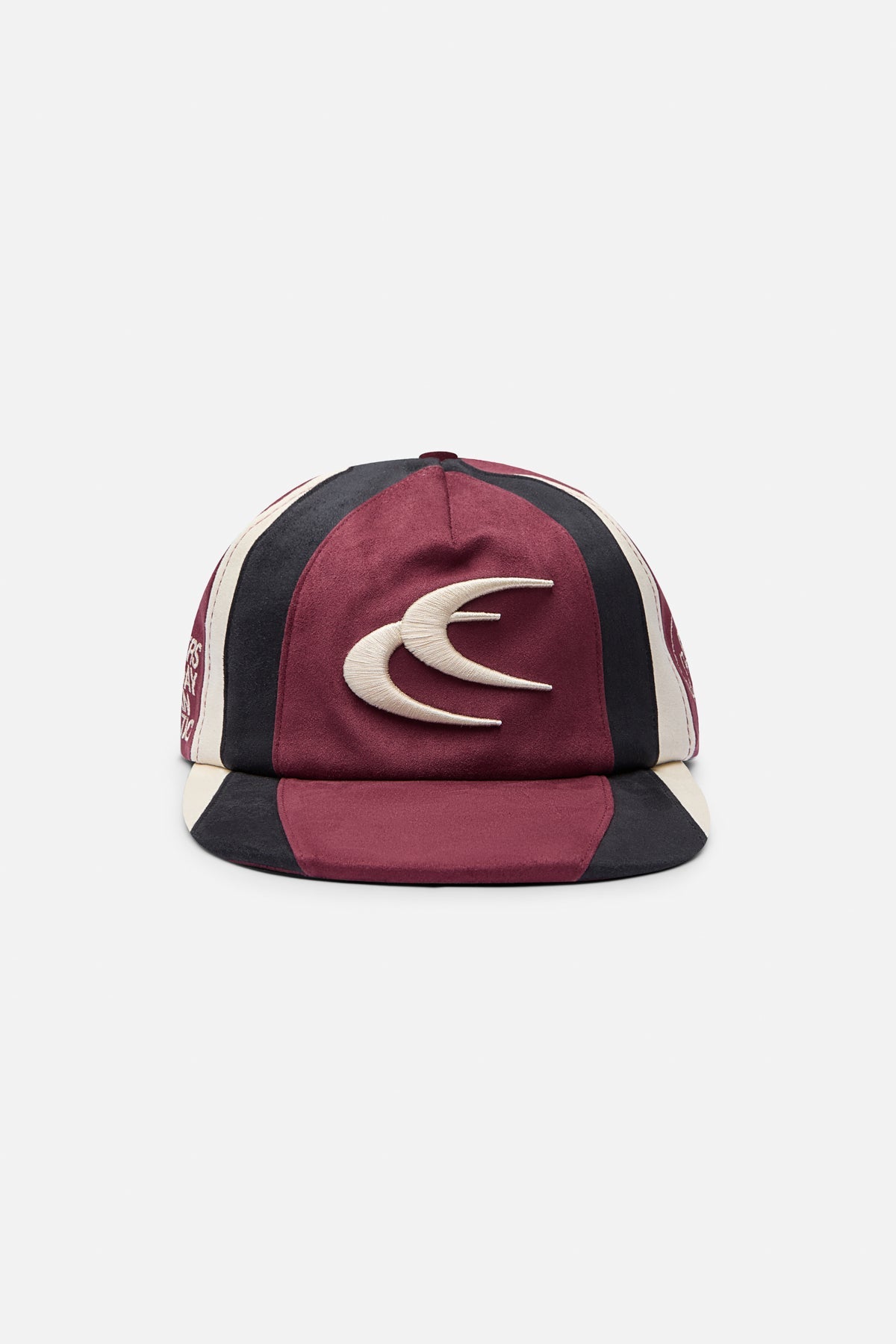 Casquette bordeaux décontractée