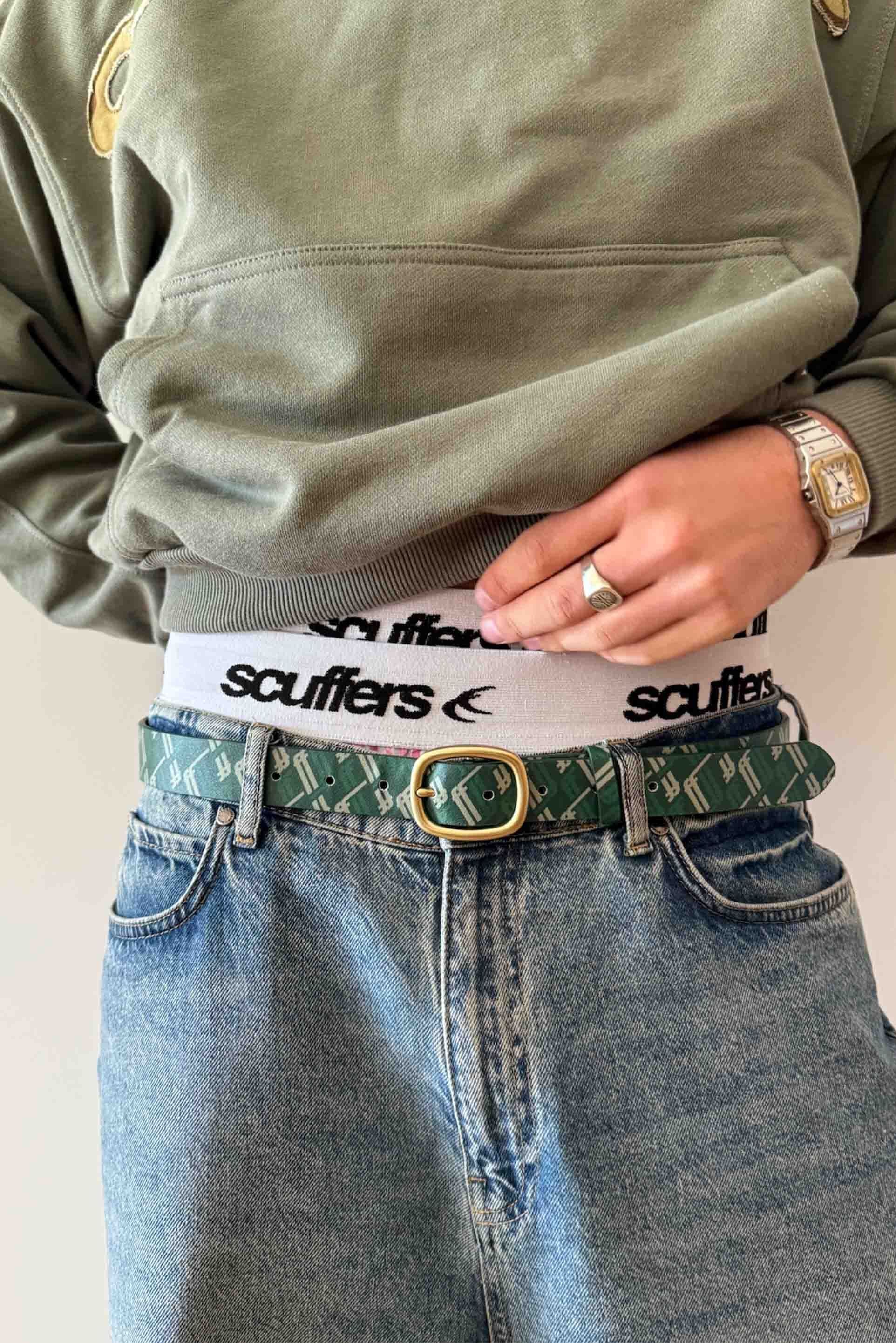 Ceinture verte monogrammée