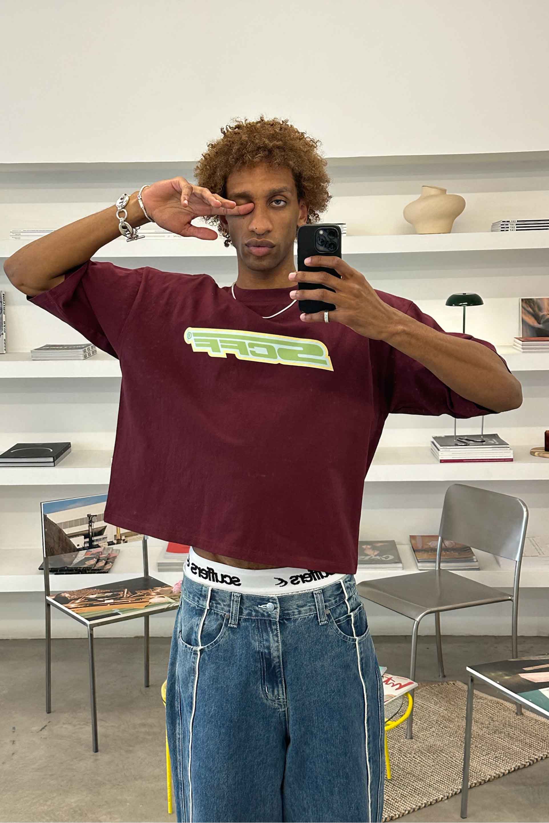 T-shirt bordeaux éclatant