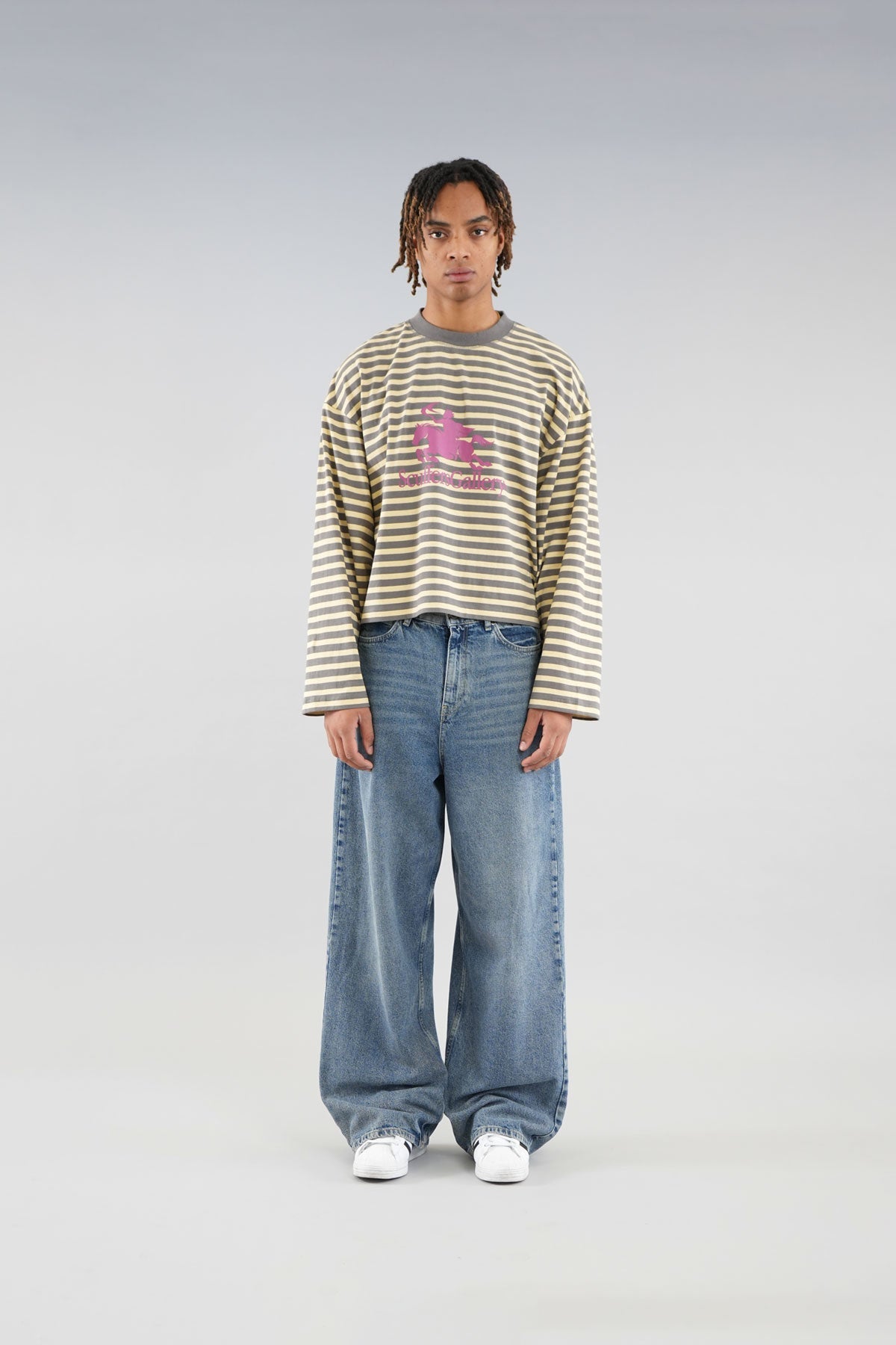 Chemise à manches longues jaune rayée à emblème