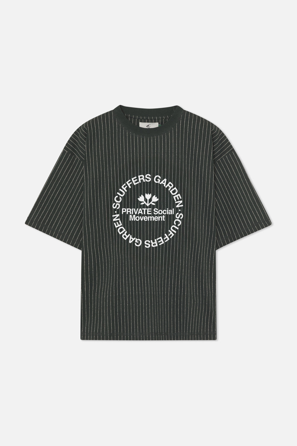 T-shirt vert à fines rayures