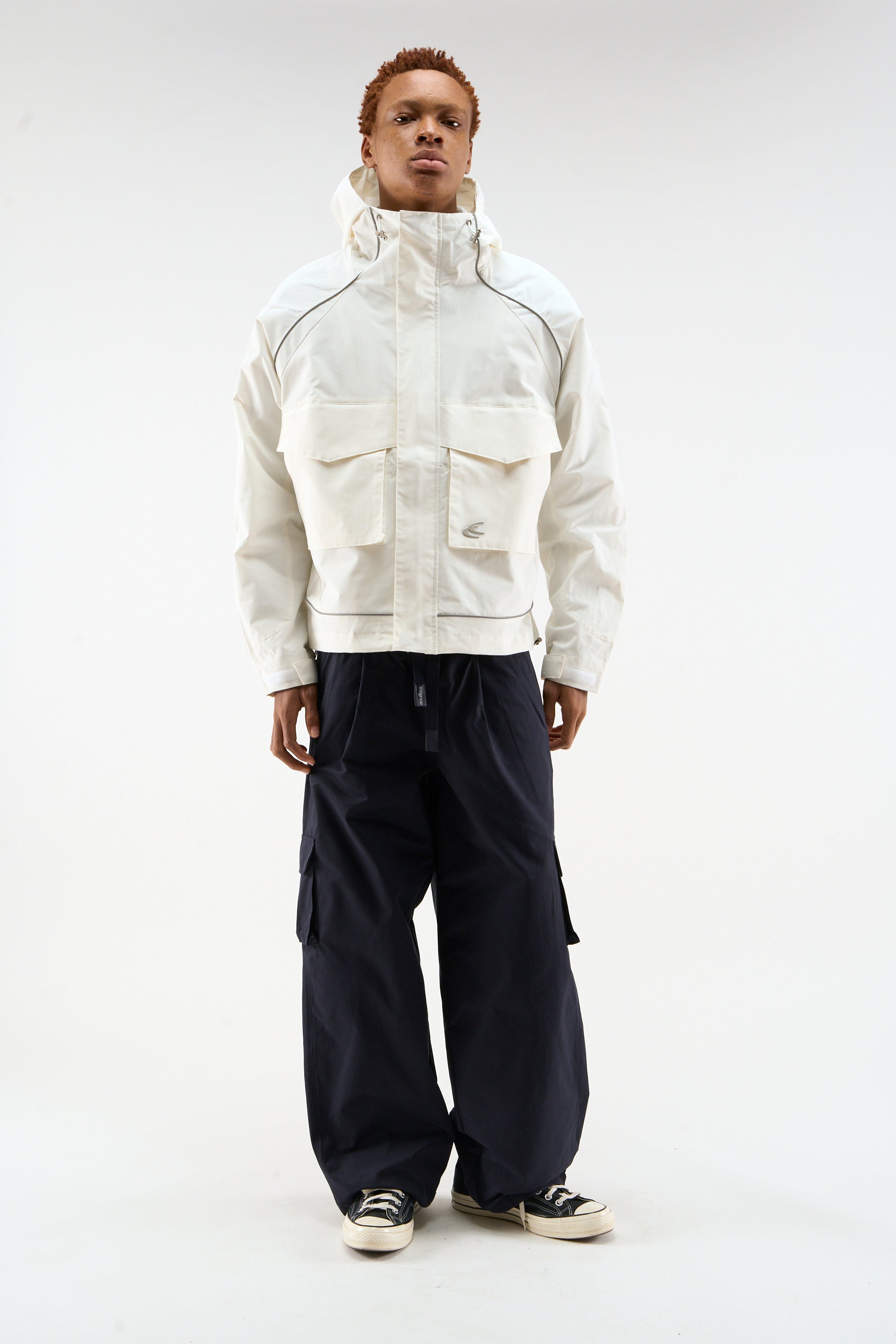 Coupe-vent blanc essentiel