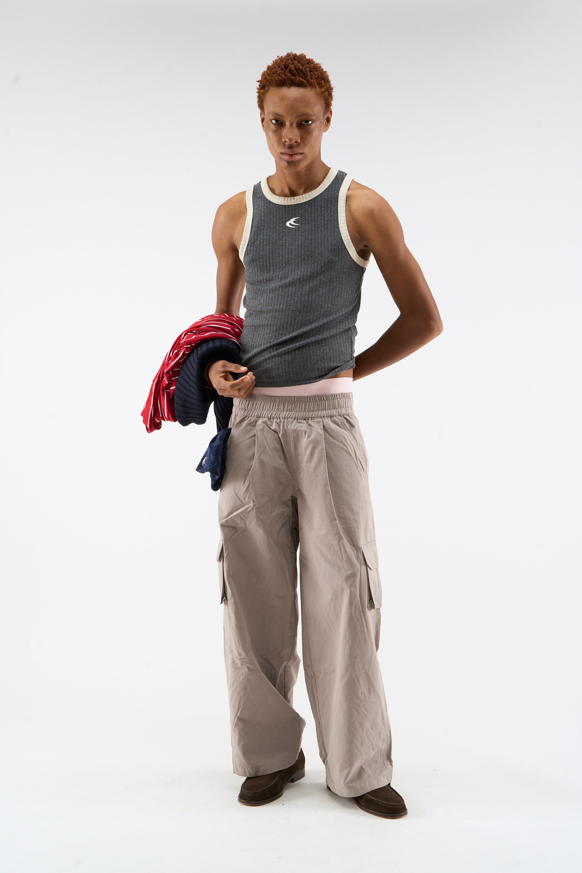 Débardeur de sport foncé