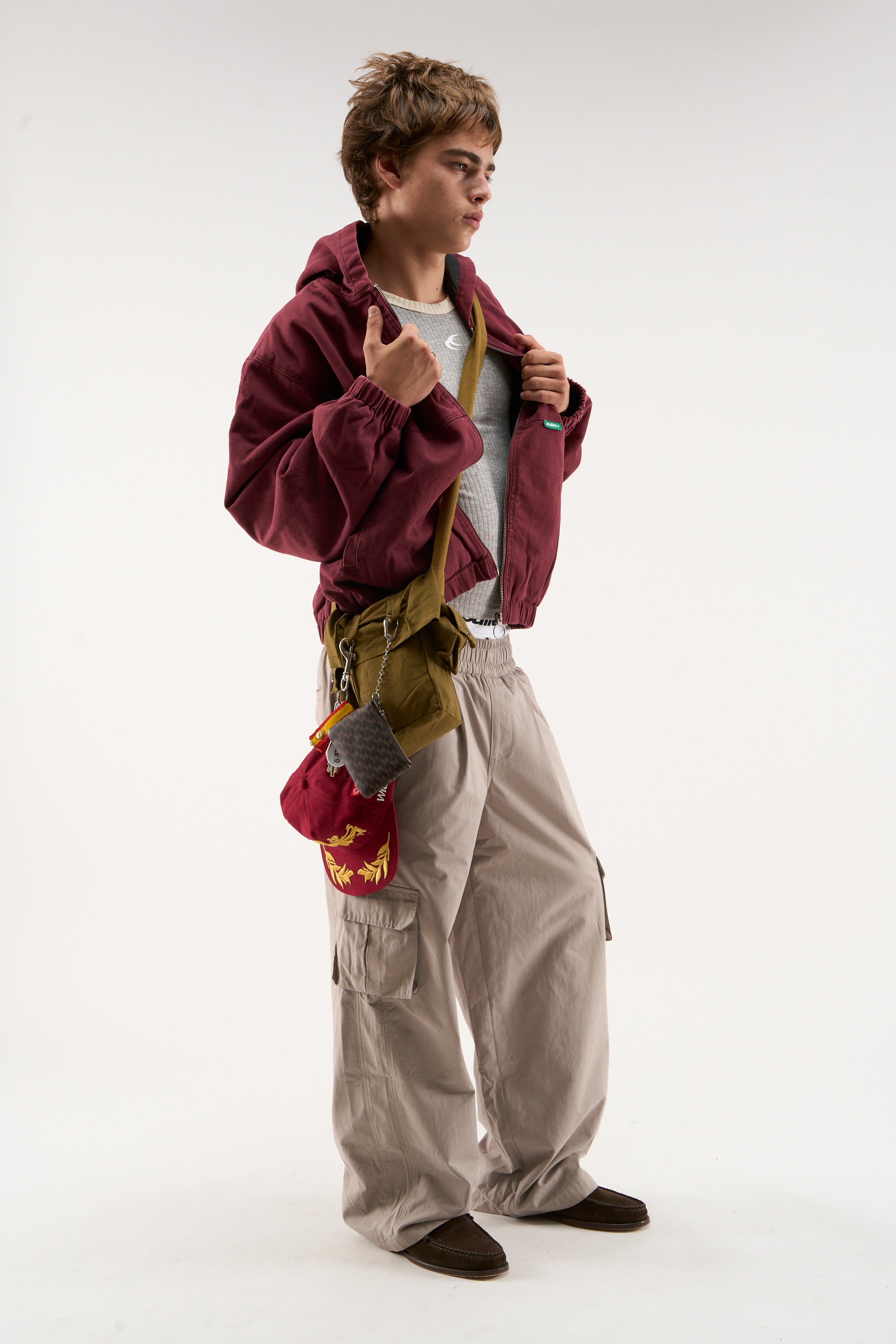 Veste de travail bordeaux tachée