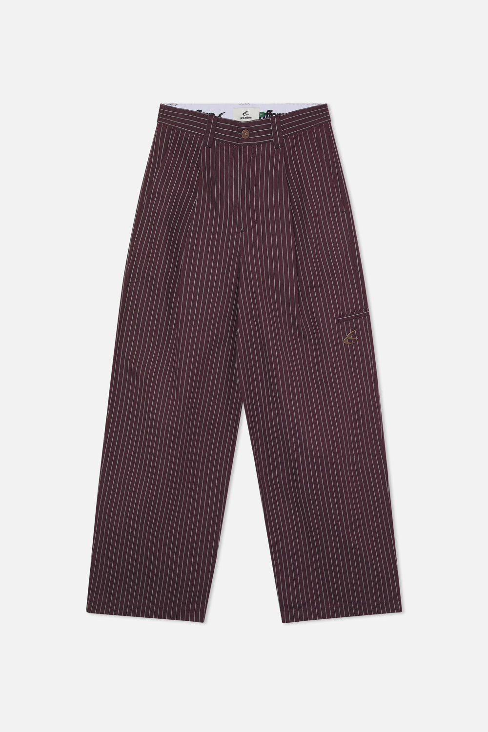 Pantalon bordeaux à fines rayures