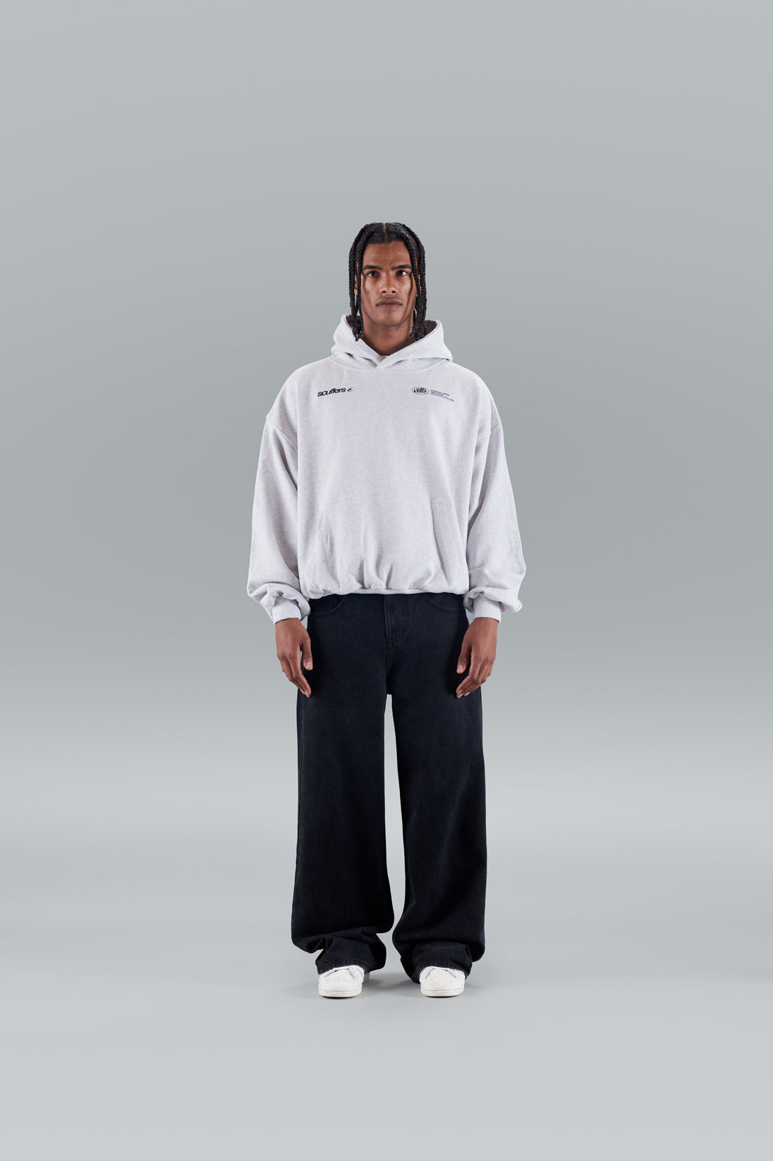 Sweat à capuche gris clair