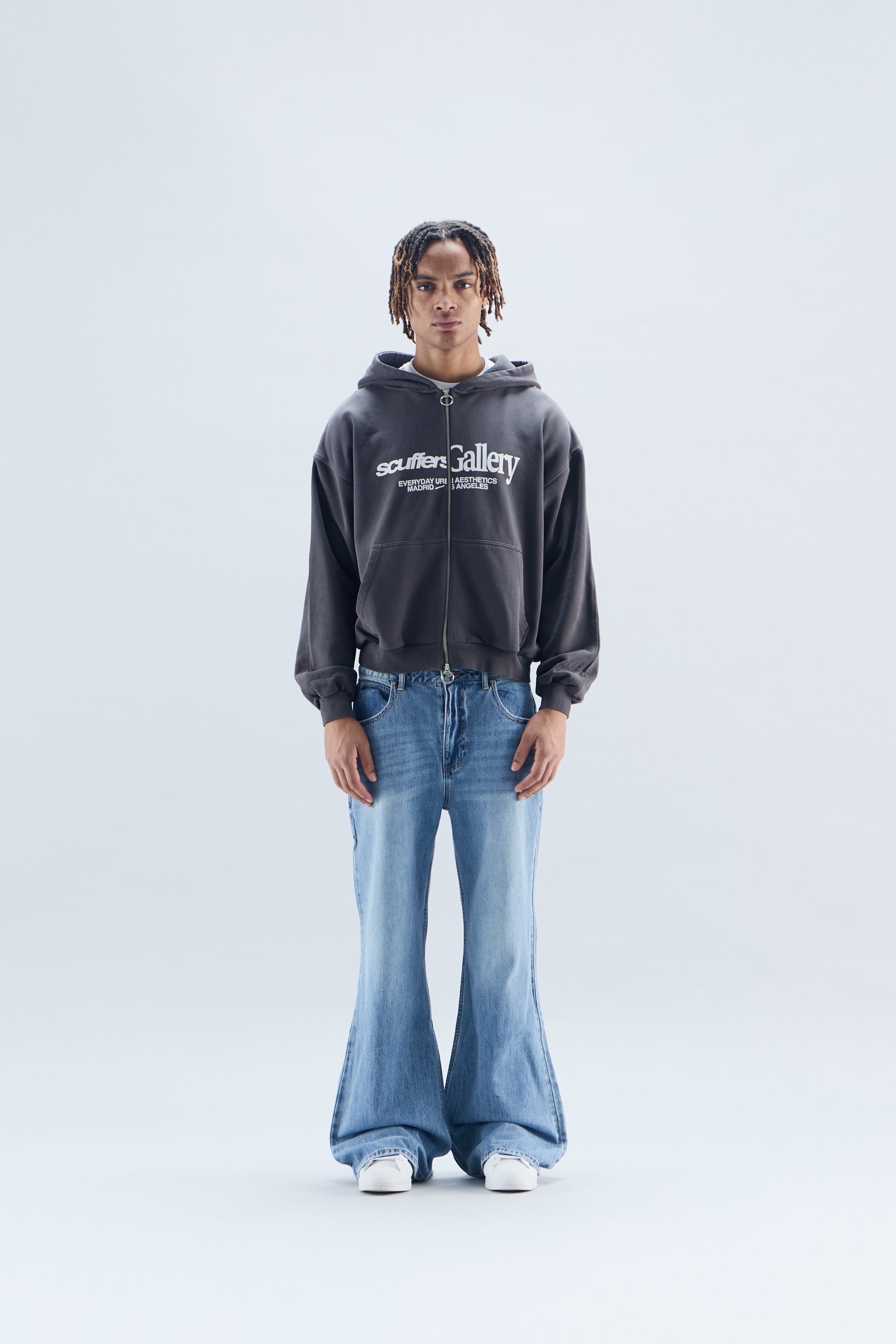 Sweat à capuche noir zippé Gallery