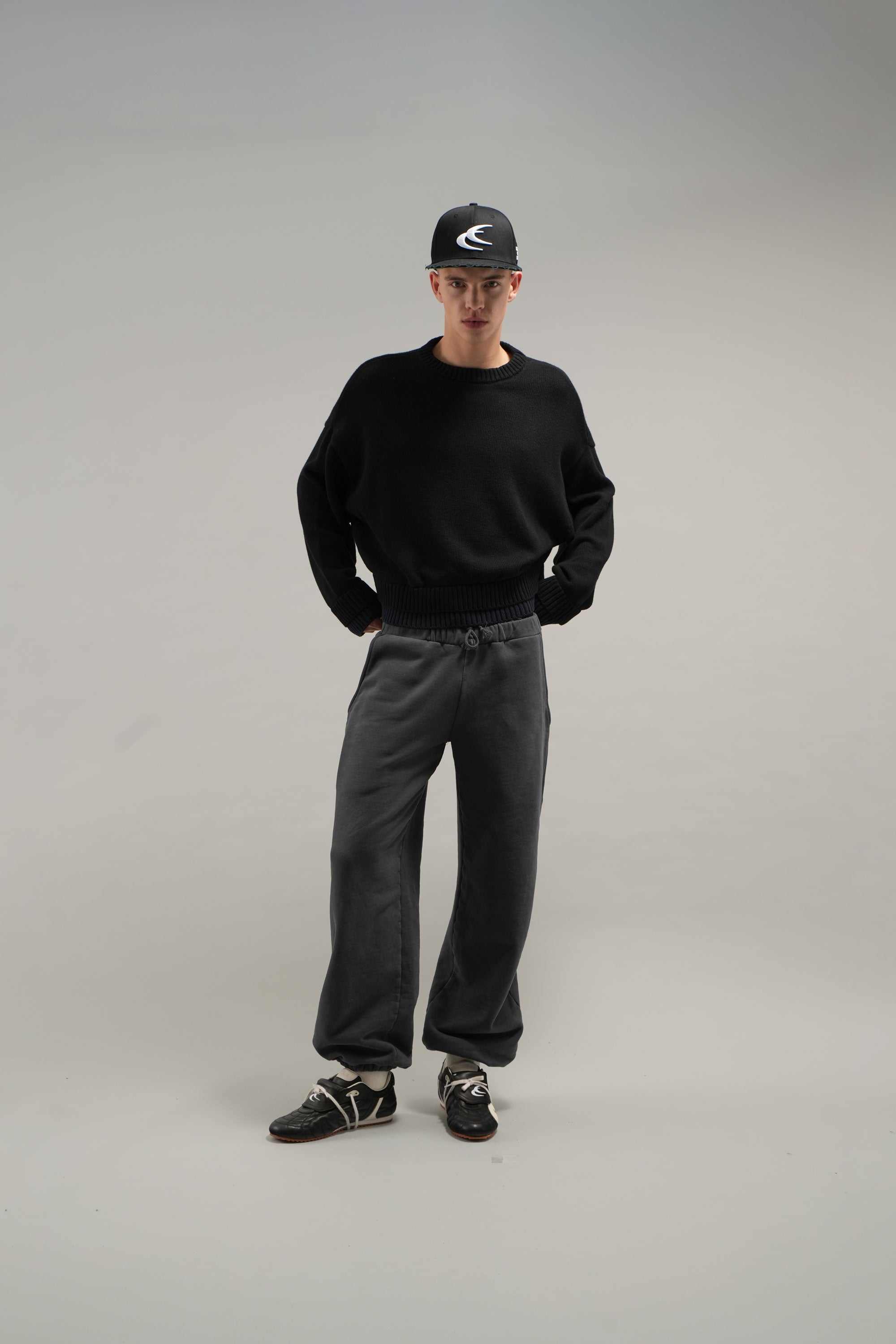 Casquette noire ajustée SCFF