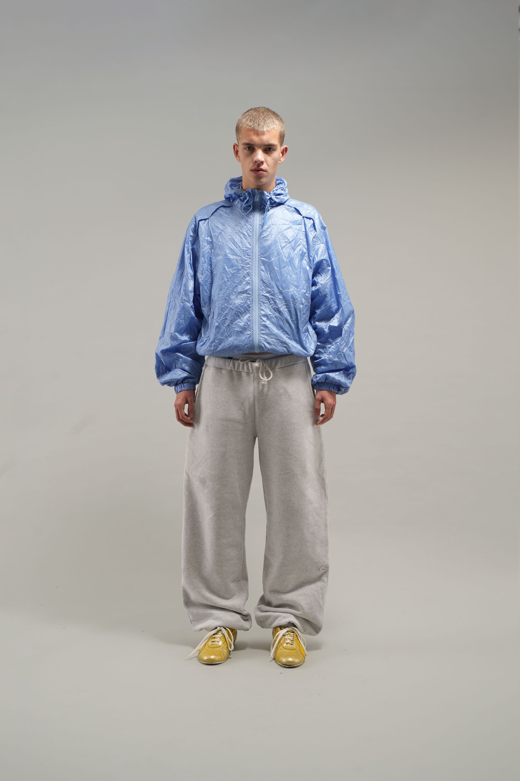 Coupe-vent bleu salé