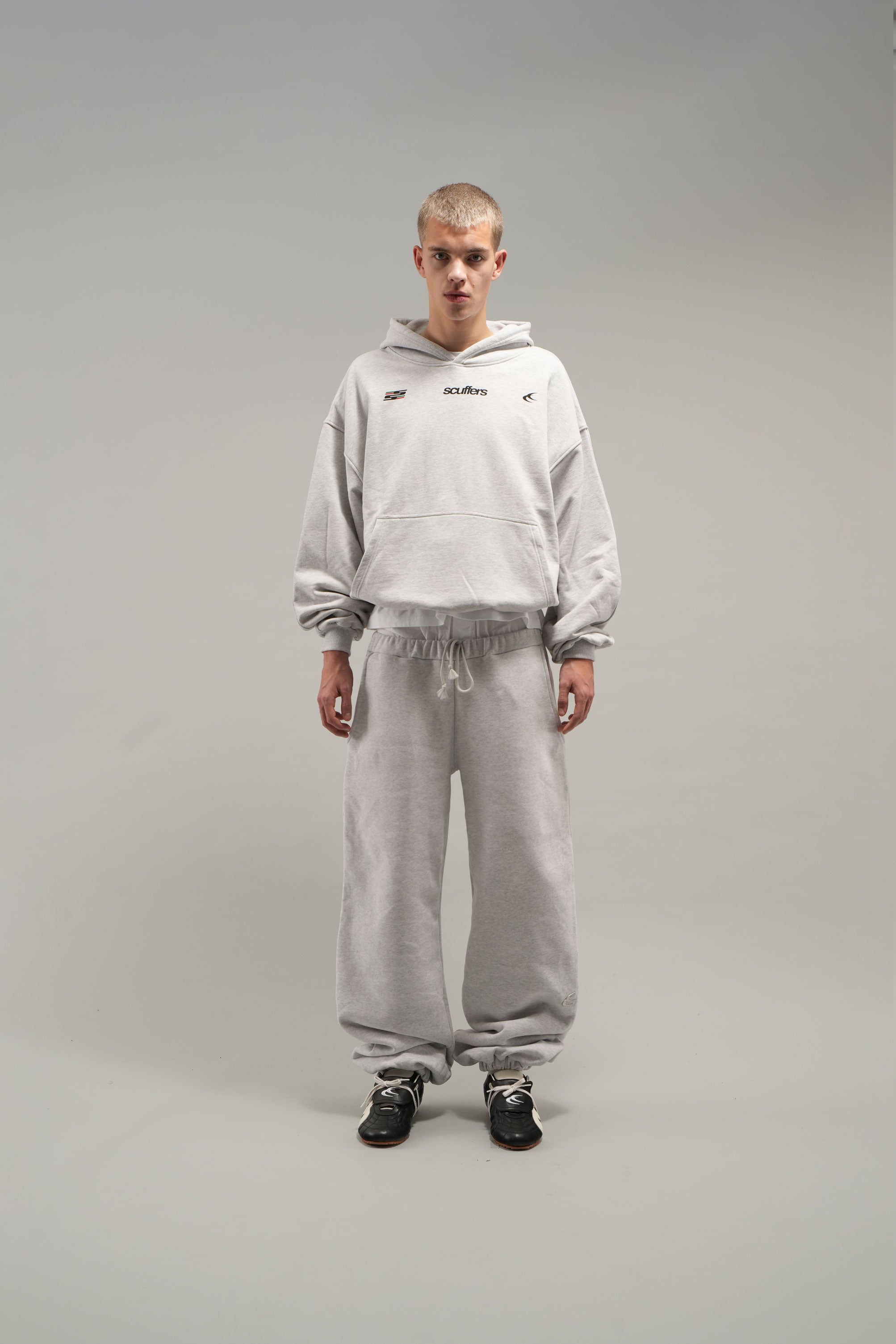 Sweat à capuche gris clair Pininfirina